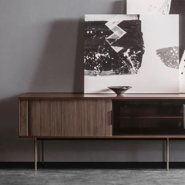 Sideboards und Kommoden