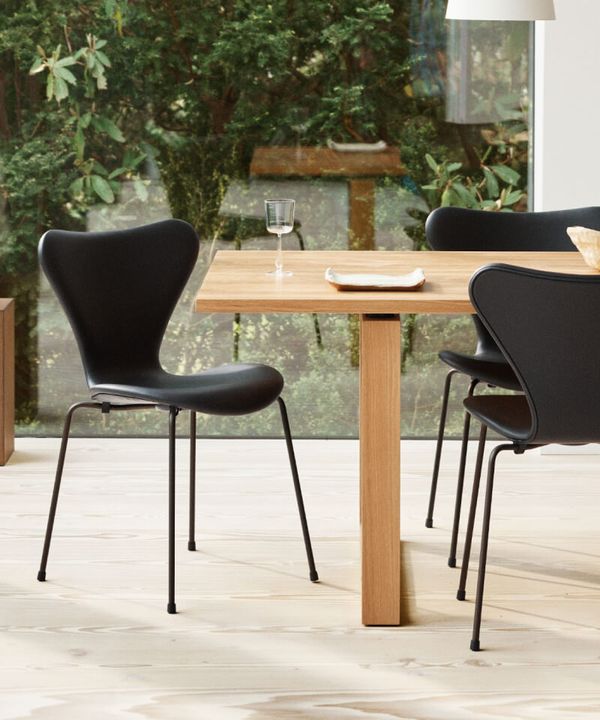 Nordic Stühle und Hocker