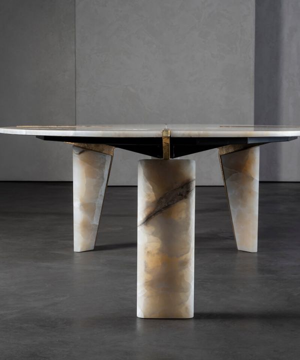 Henge Tables
