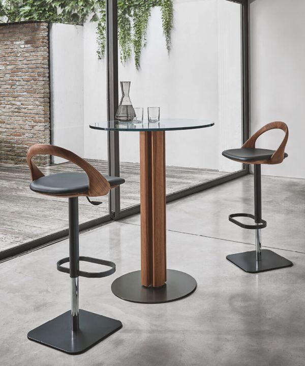 Porada Hocker