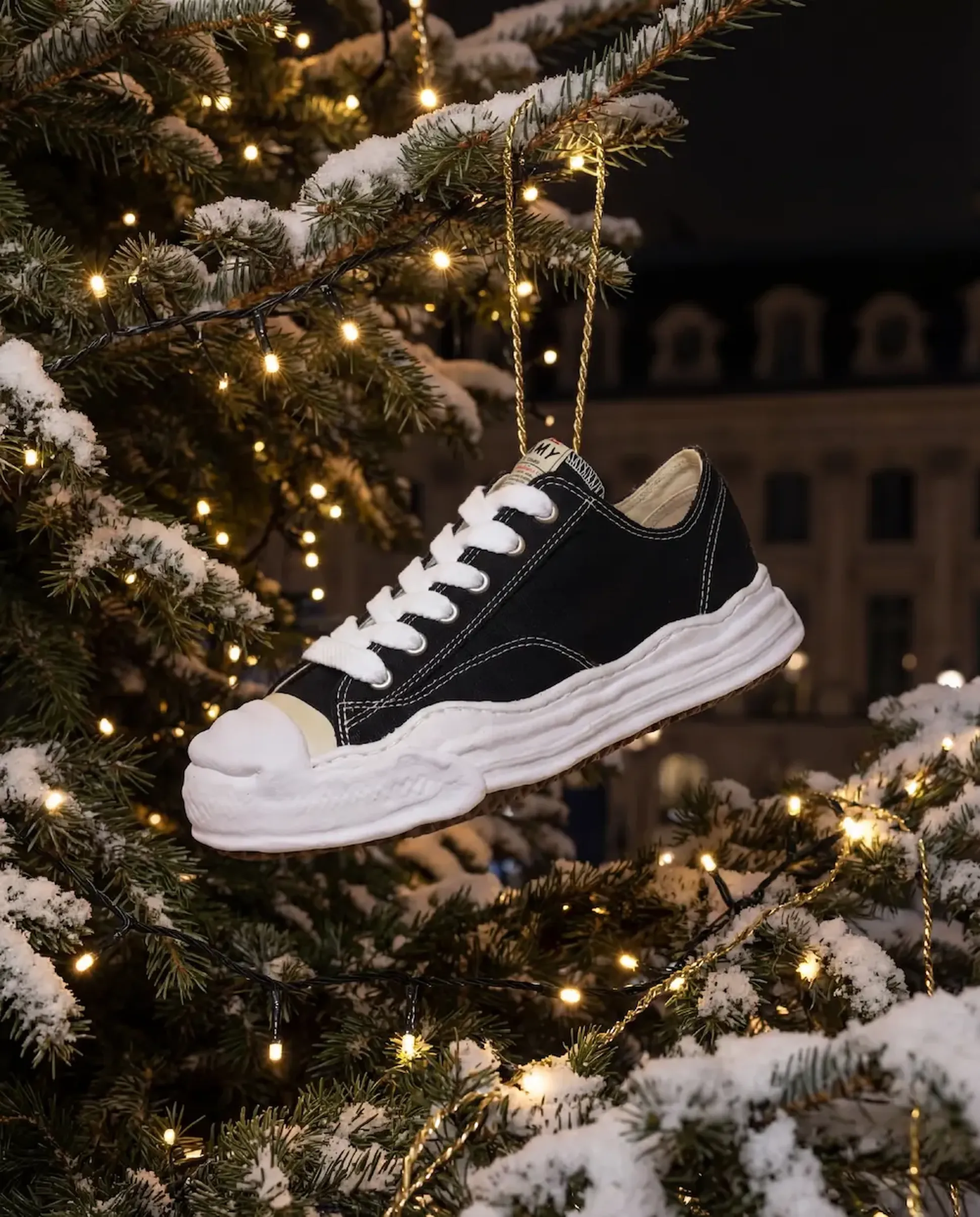 Maison Mihara Sneakers