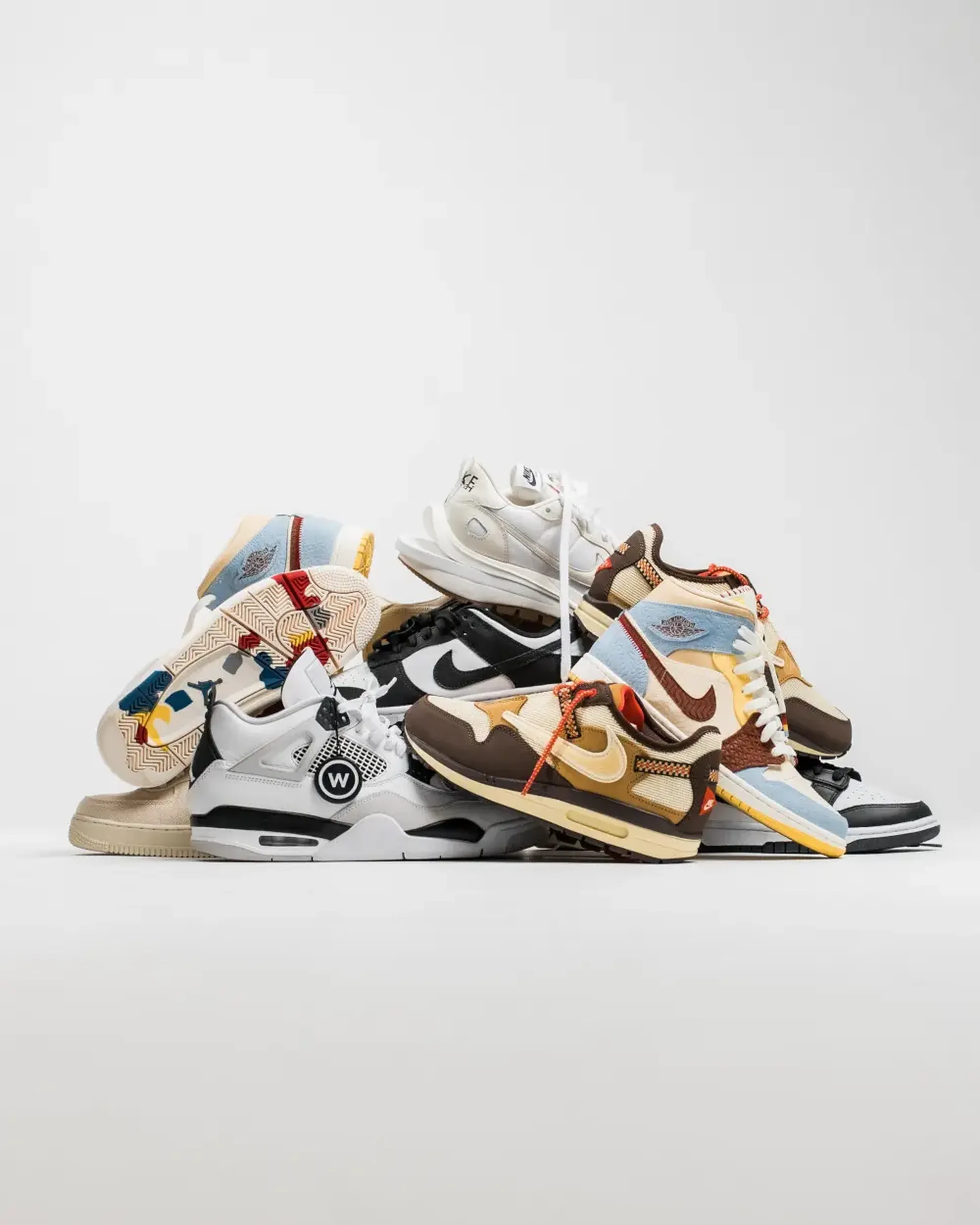 Sneakers