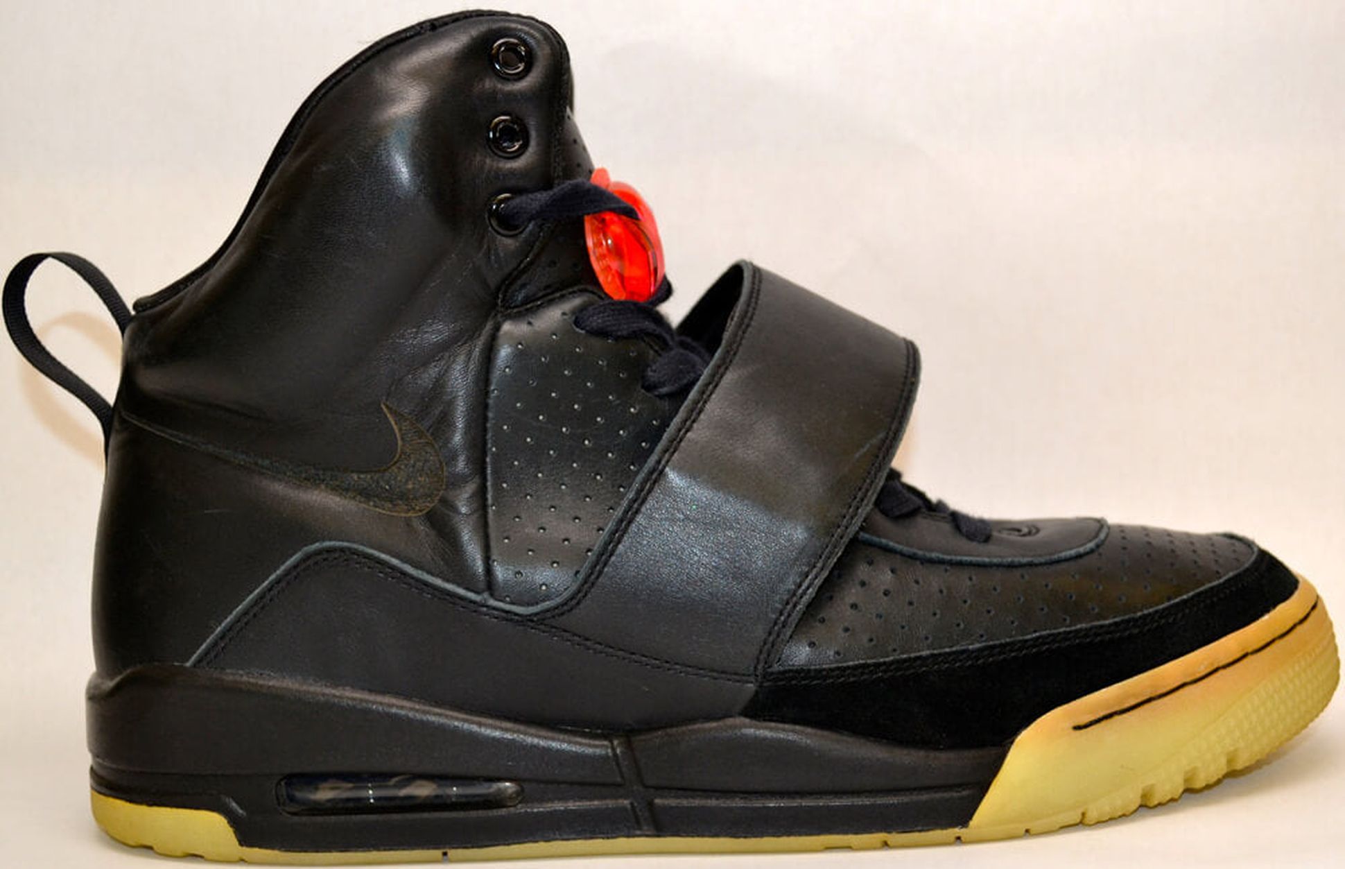 wethenew-nike-air-grammys