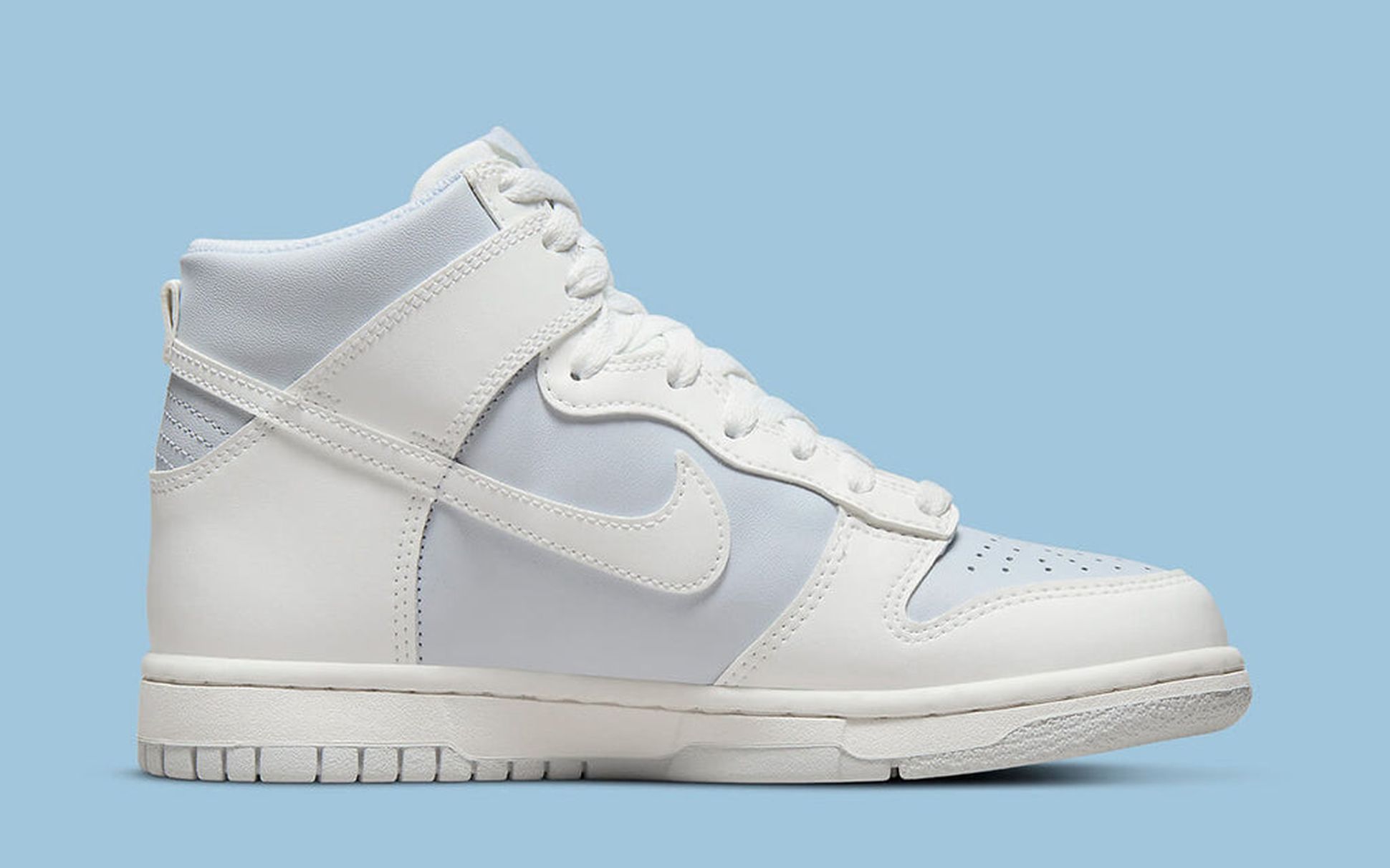 wethenew-dunk-football-grey