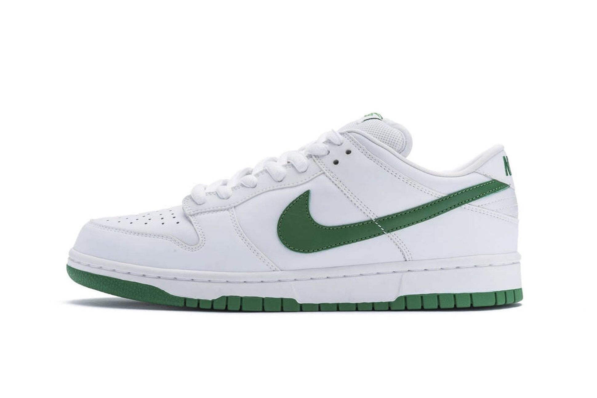 wethenew-Nike-SB-Dunk-Low-St-Patrick-s-Day-2005