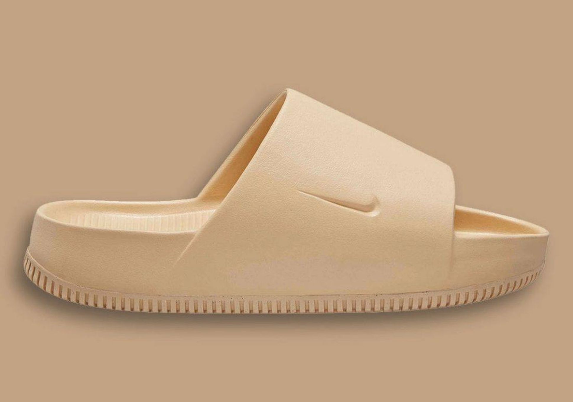 nike-adidas-yeezy-slide-calm-slide-kanye-west-bad-bunny