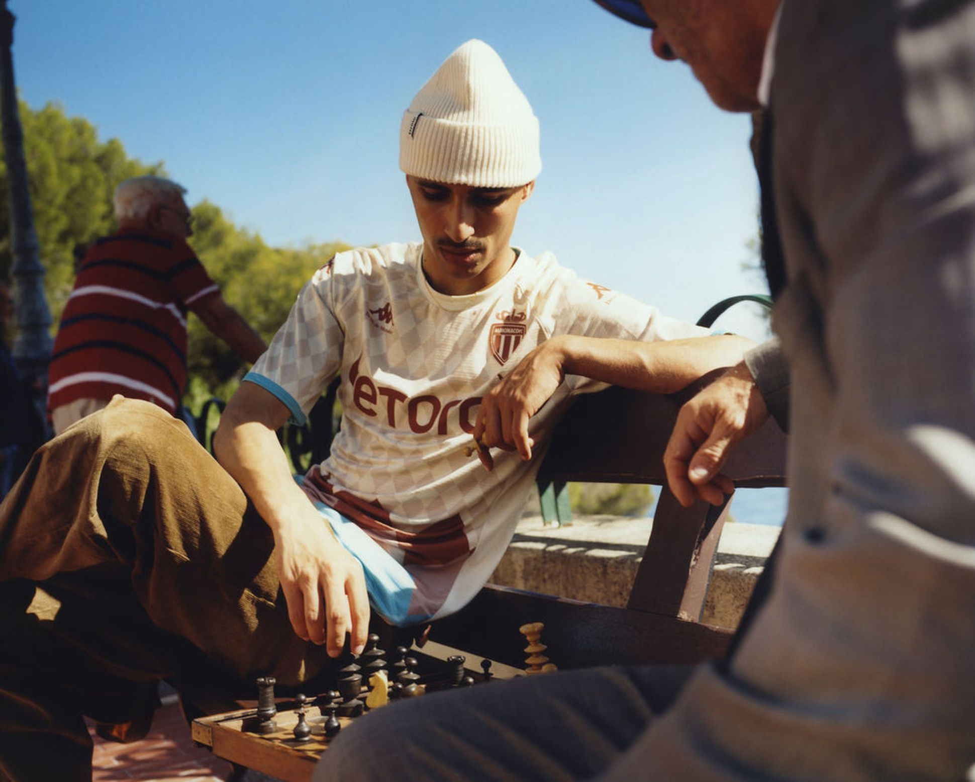 monaco-drole-de-monsieur-football-mode