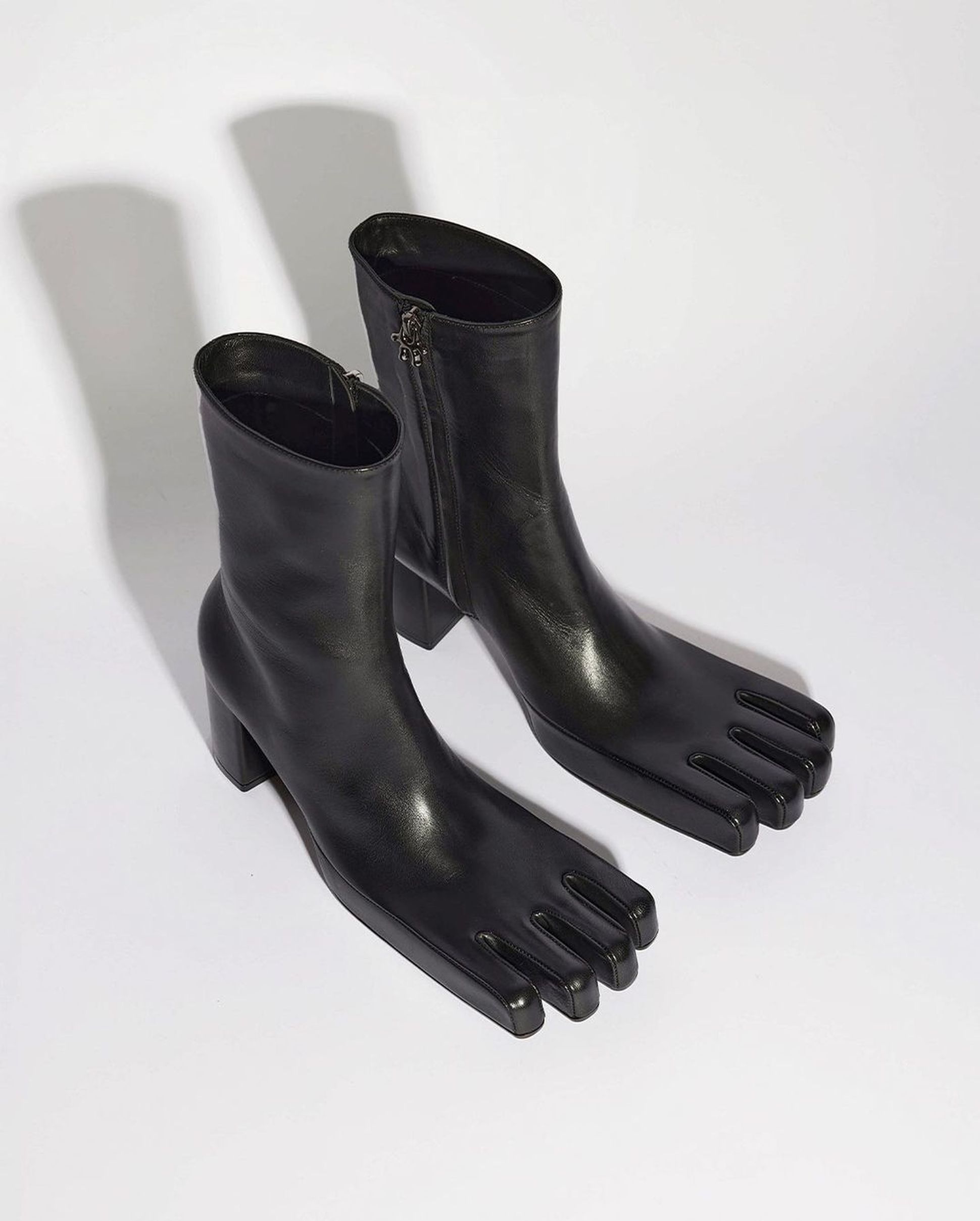 finger boots avavav
