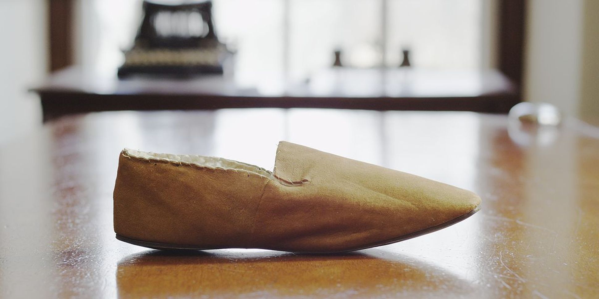 clarks brown petersburg