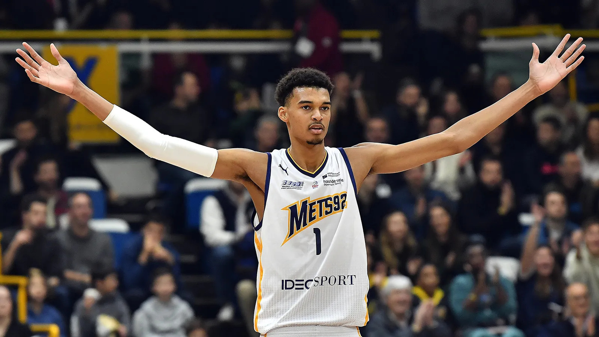 victor-wembanyama-nba-betclic-elite-equipe-de-france-lnb-lebron-james-metropolitans-92-draft
