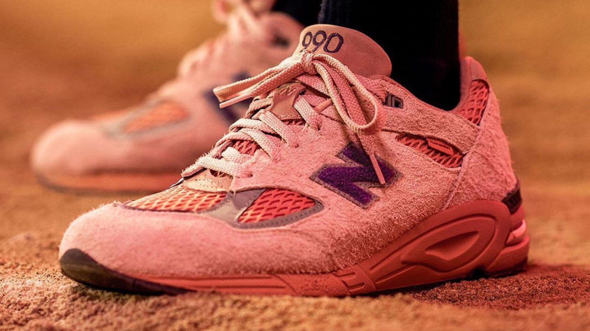 wethenew-salehe-bembury-new-balance-990v2-sand-be-the-time