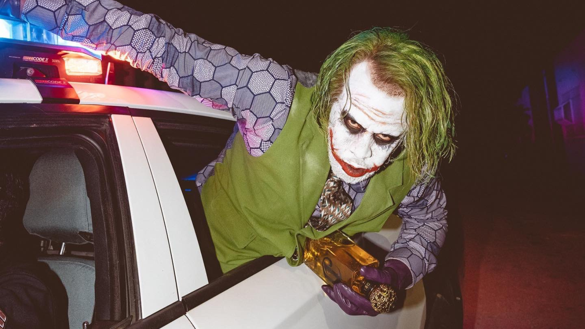 halloween-nike-kim-kardashian-kylie-jenner-outfits-mode