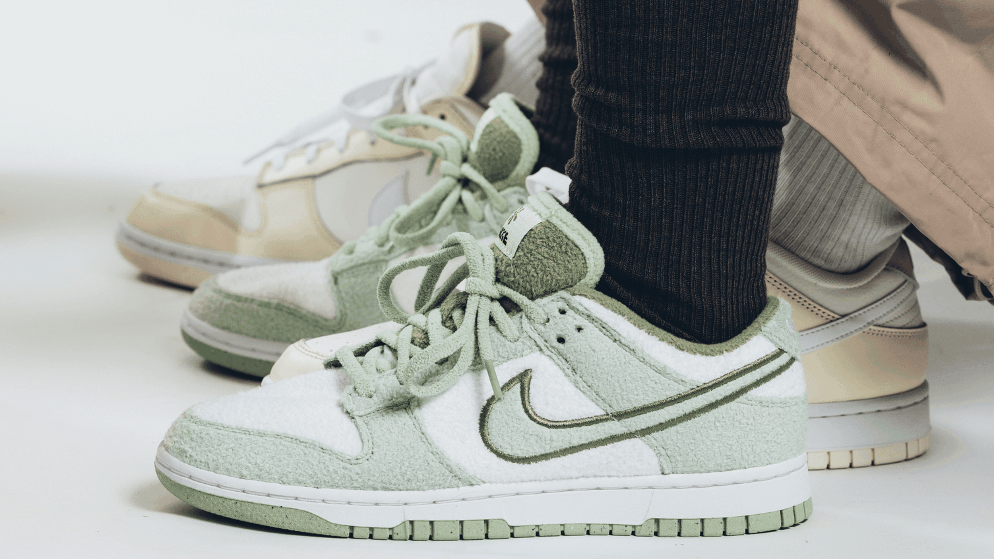 wethenew-nike-dunk-low-se-fleece-green