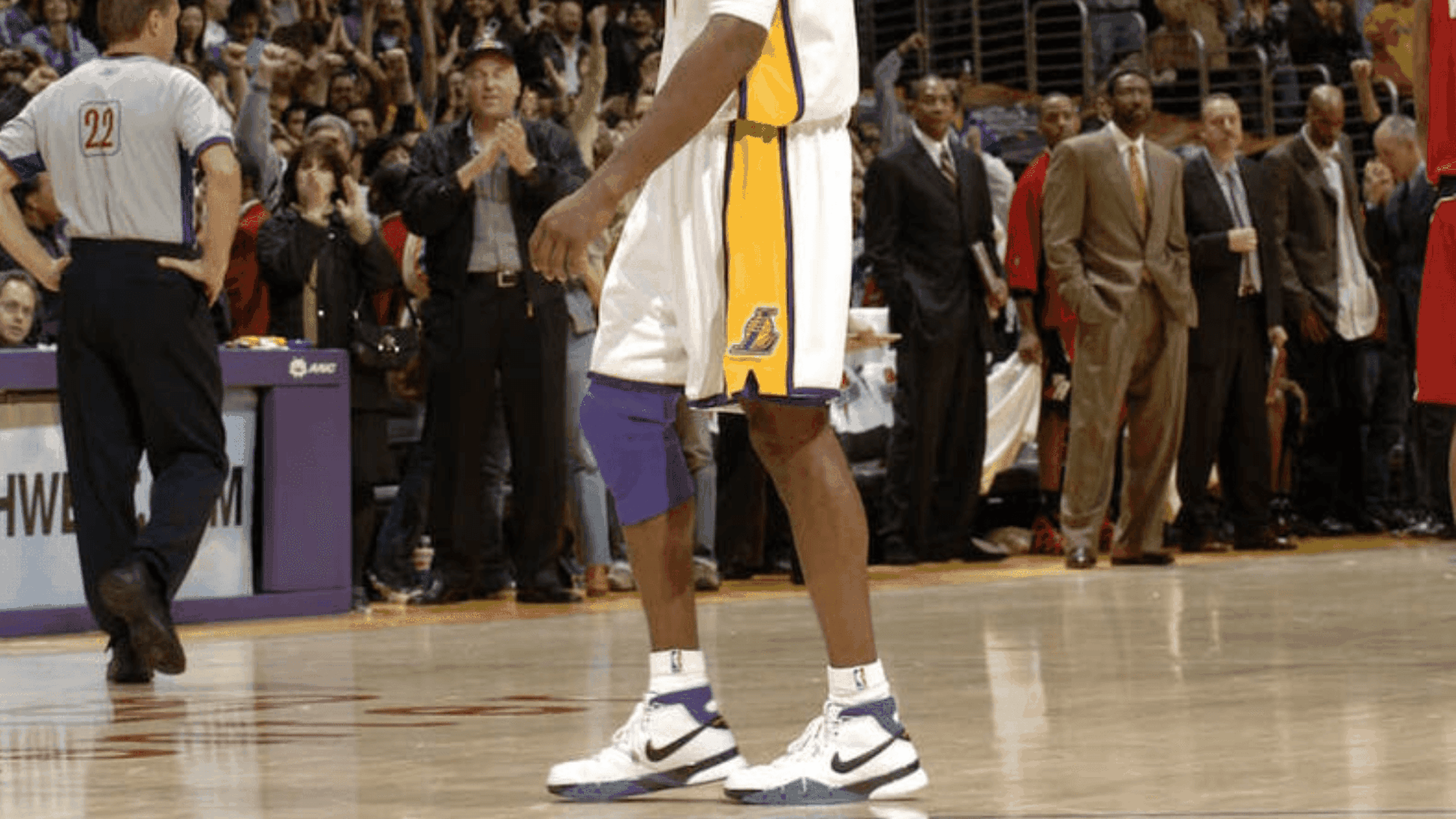 Kobe Bryant Nike Zoom Kobe 1 81 Points