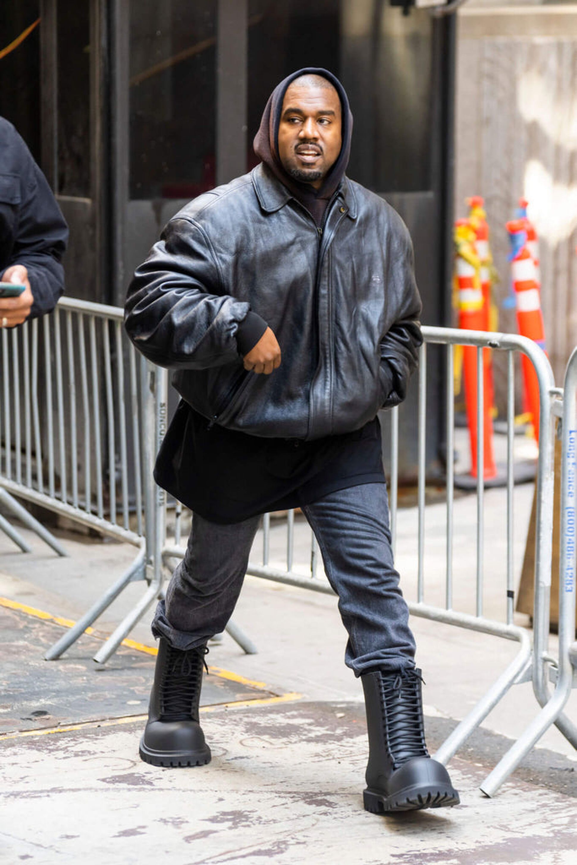 wethenew-kanye-west-steroid-boots