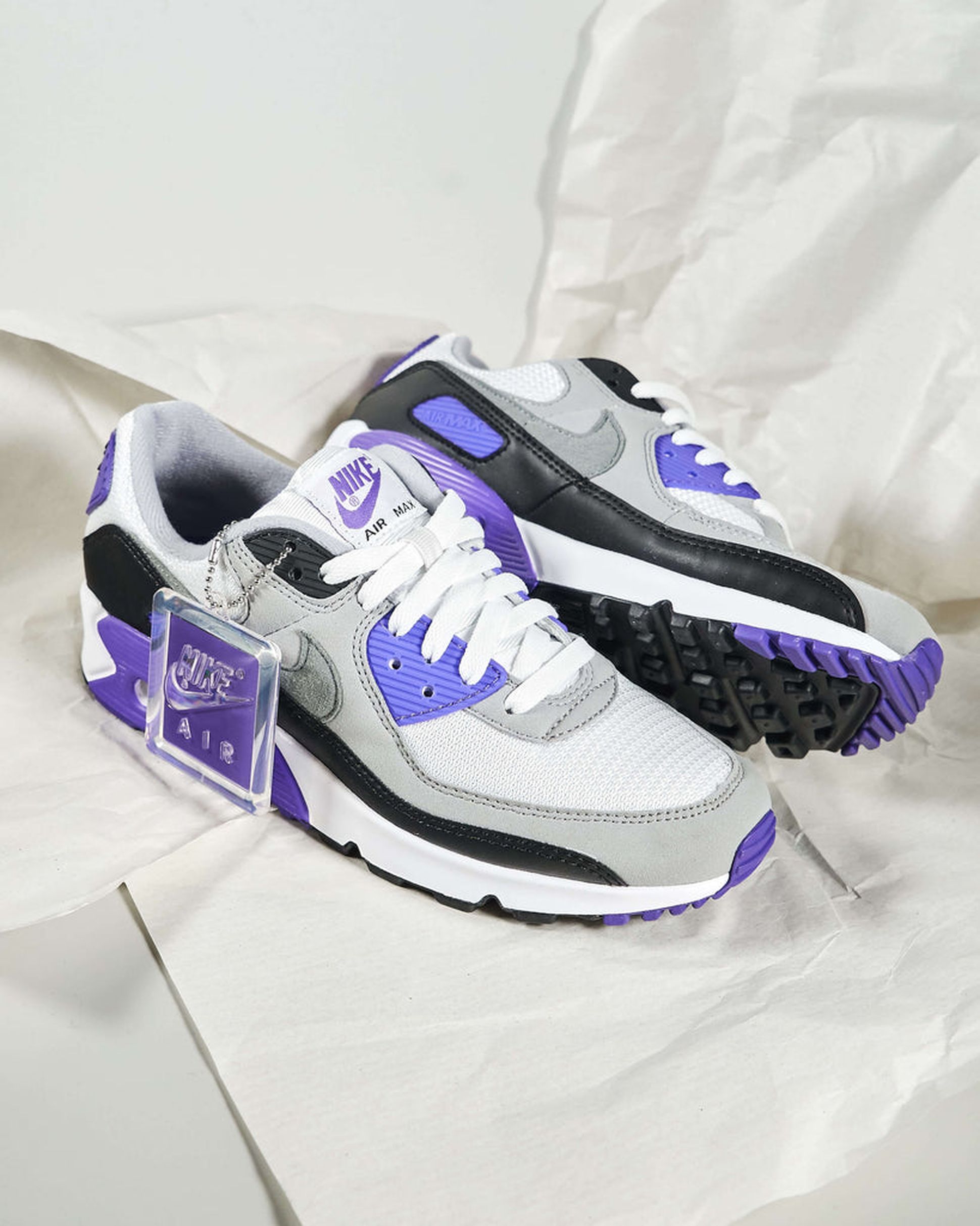 Airmax90-hypergrape-wethenew