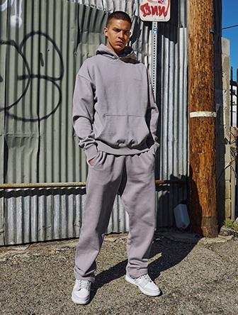 basics pegador outfit purple grey