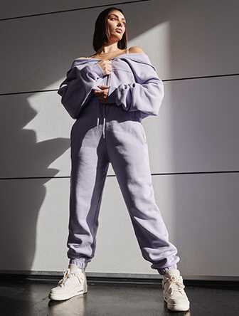 def essentials outfit