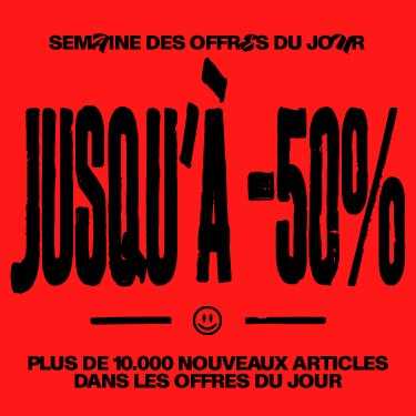Red promotional banner with bold black text: "Jusqu'à -50%," "Semaine des Offres du Jour," and "Plus de 10,000 nouveaux articles."