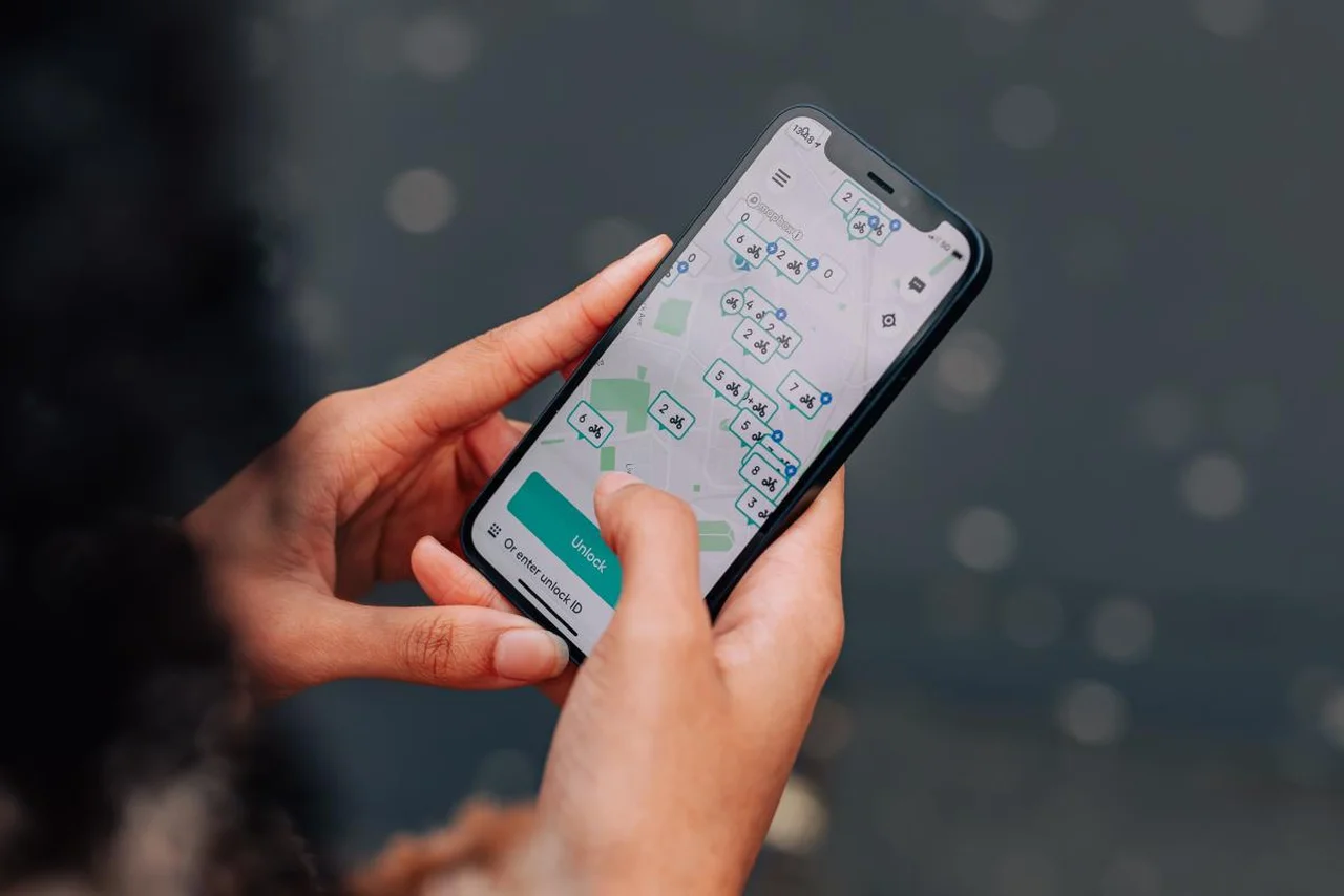 Image showing Beryl app being used on smartphone.