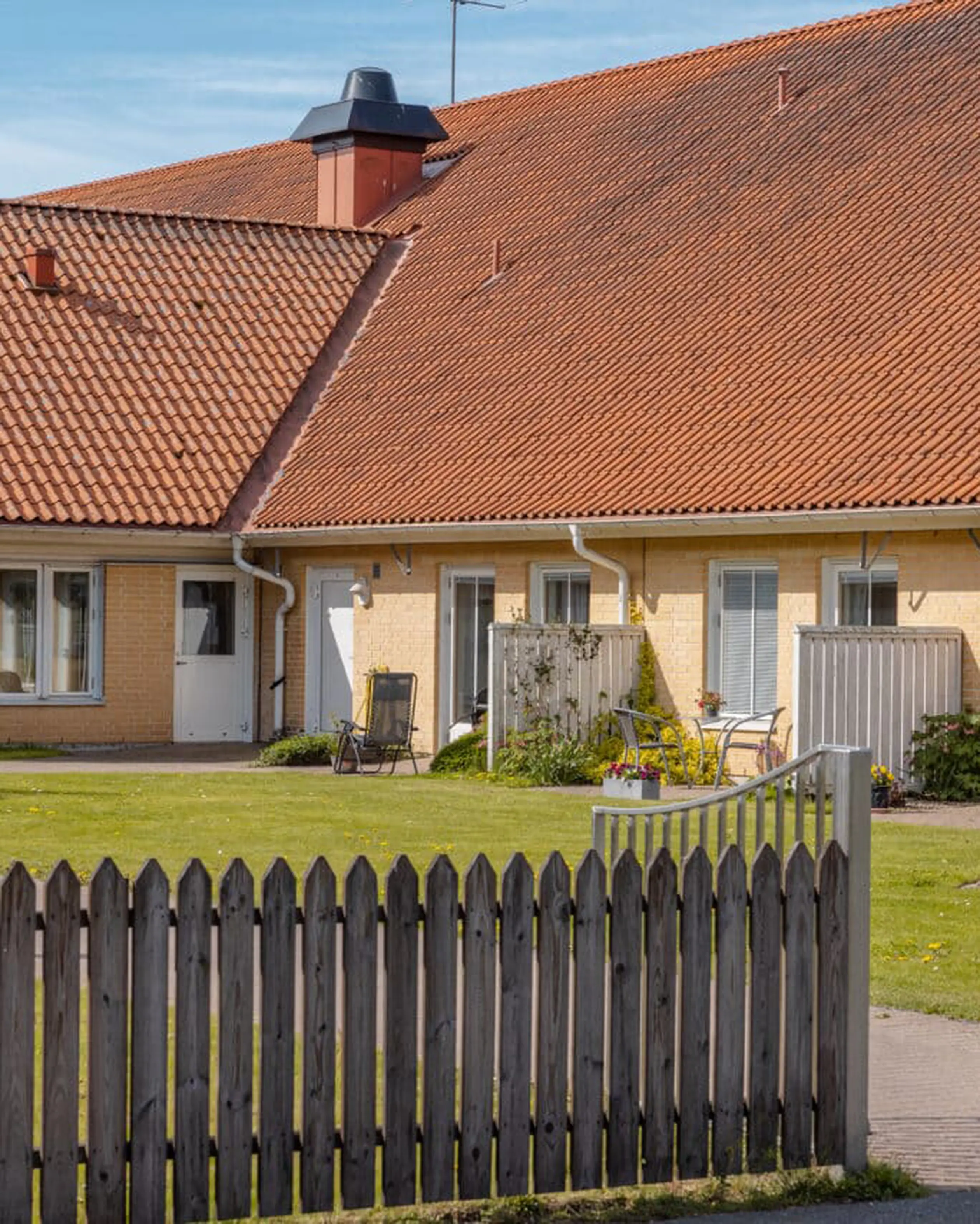 Vårdväskans Backspegel: Från asyler till LSS – utvecklingen av omsorg för personer med funktionsvariation