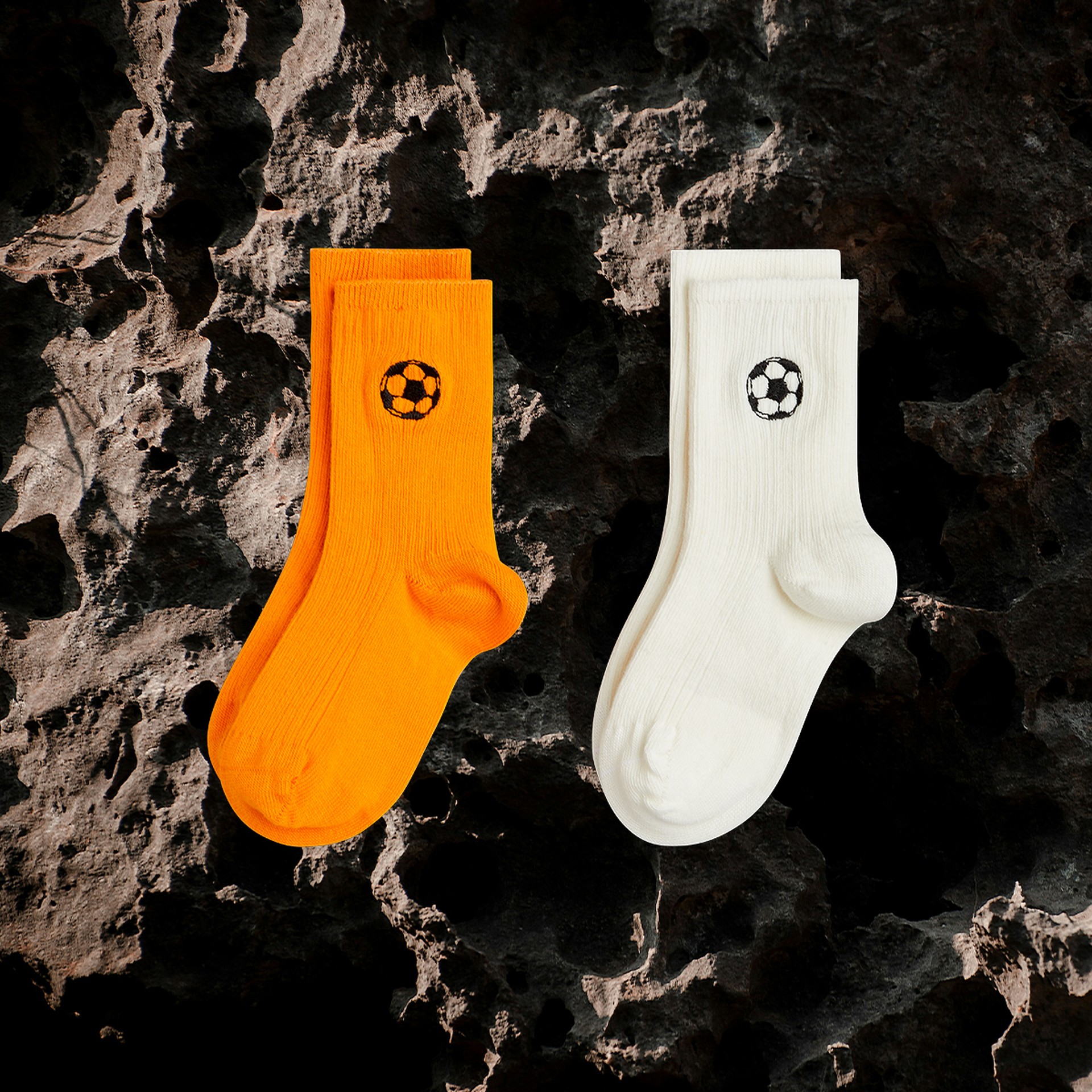 Image of Football Ribbed 2-Pack Socks from Mini Rodini Alien Affairs collection
