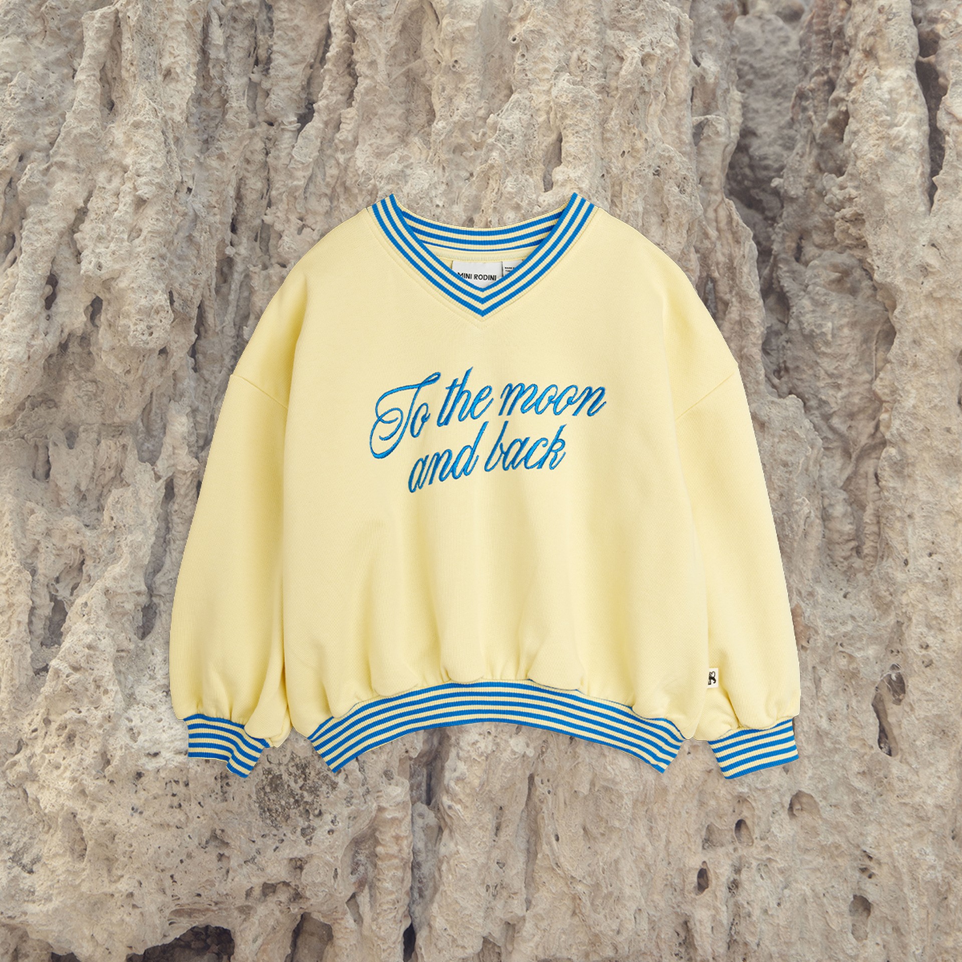 Product image To the moon and back sweatshirt