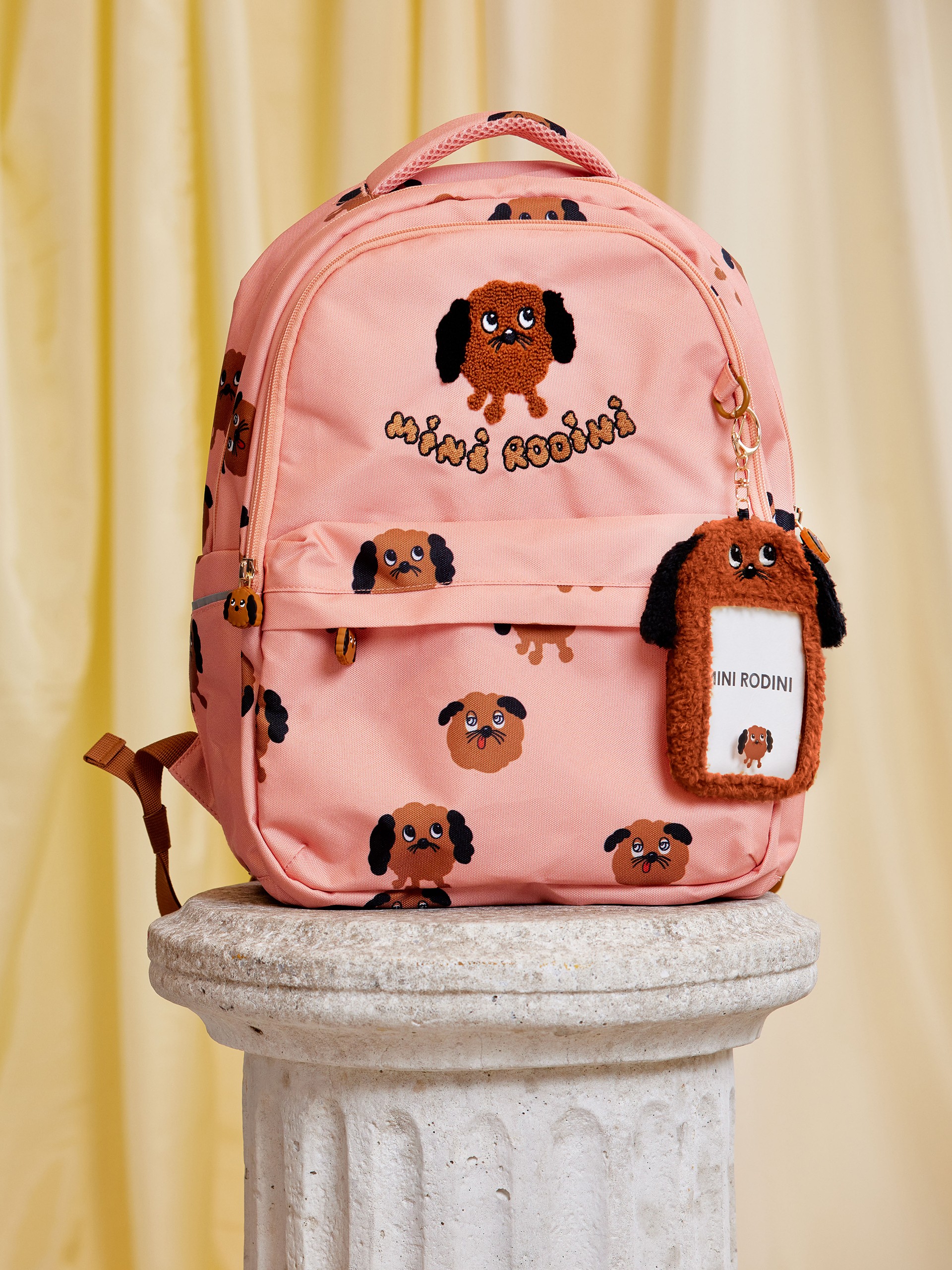 Doggies backpack in pink from Mini Rodini