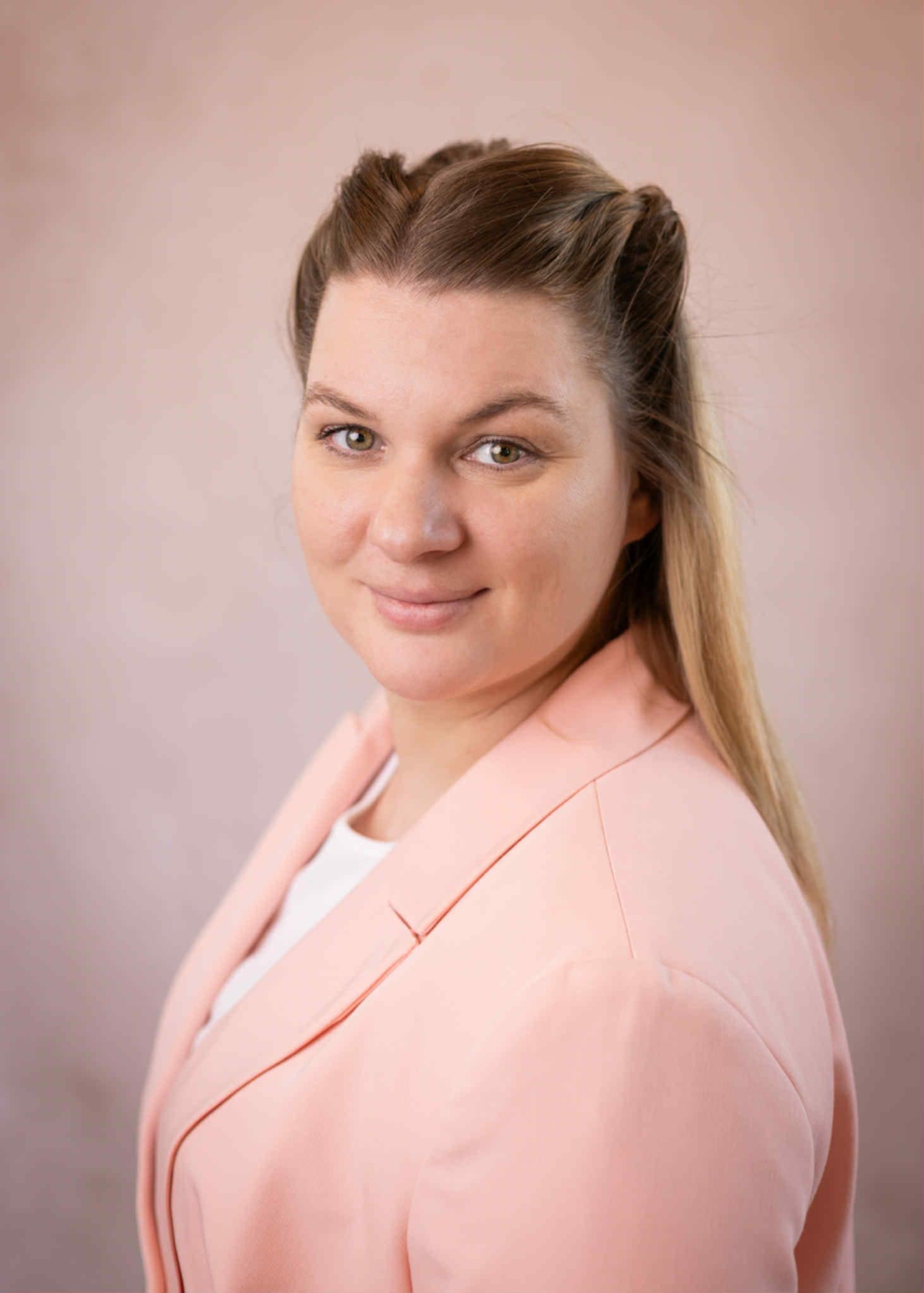 Opiekunka-91fe0e08-669d-41fb-9876-f92a9c38a75b