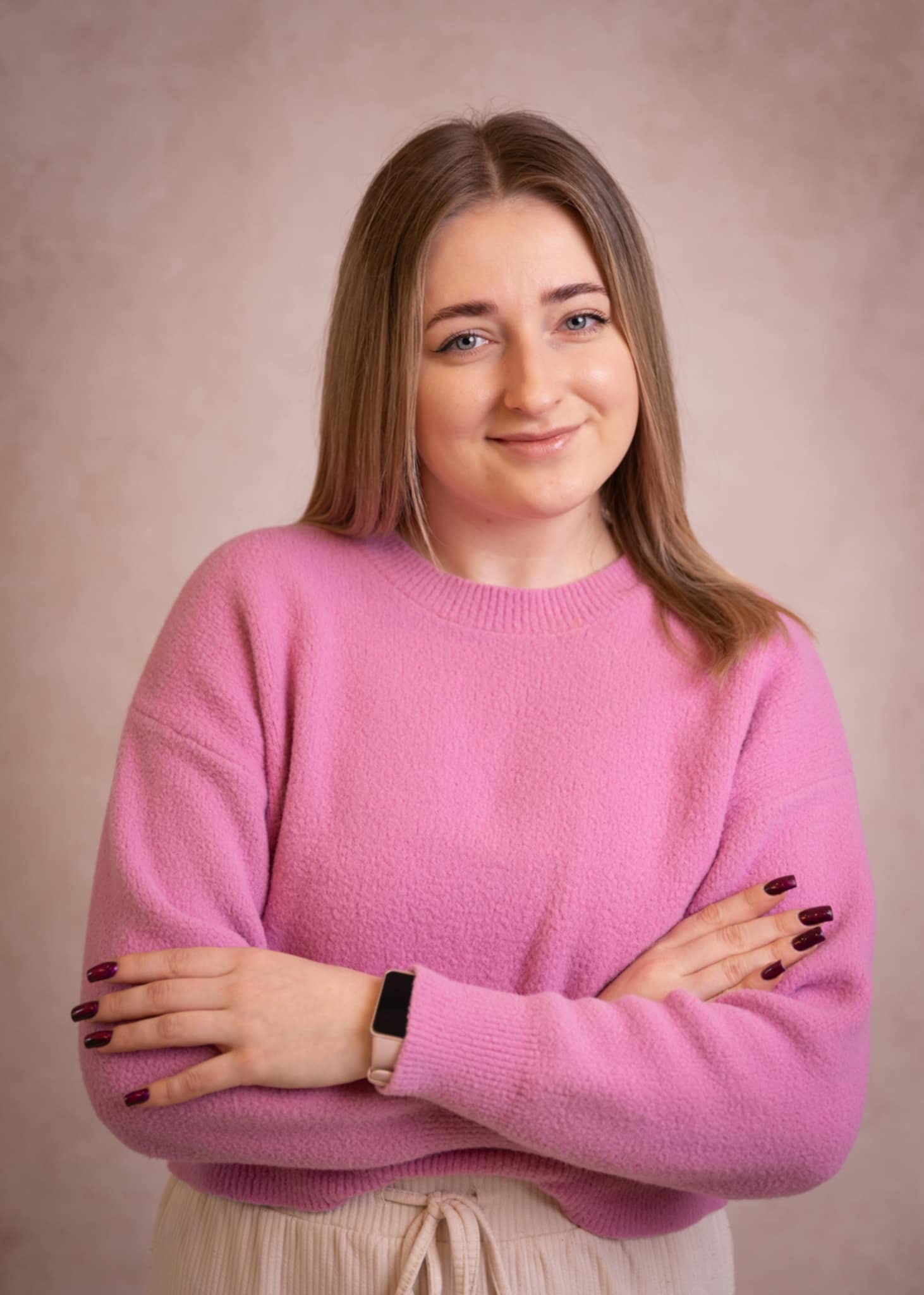 Opiekunka-daf56237-2a9a-45a1-b4a0-827eafb4f416