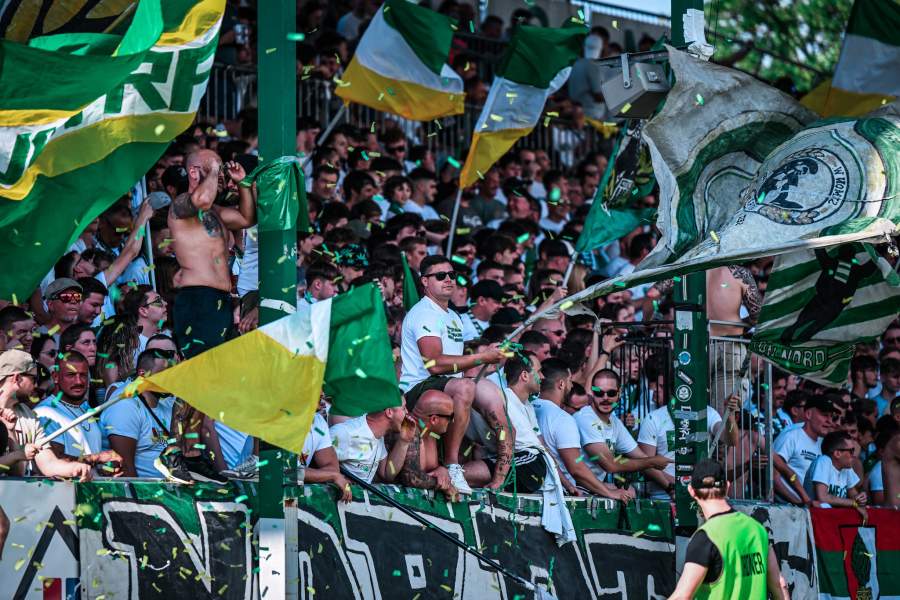 cfaddfc2bf2e9424ee07b2e09e36451f_XL