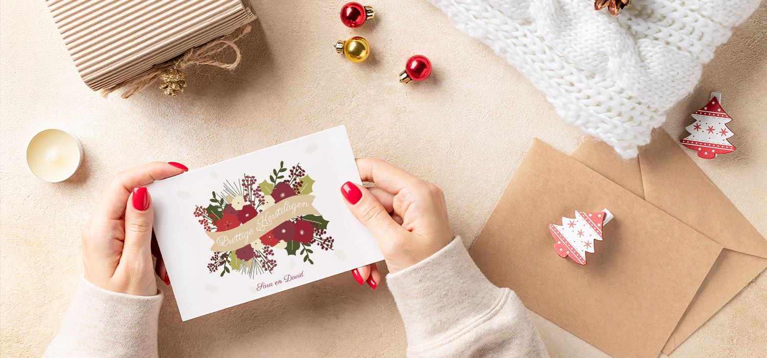 Person with a Christmas party invitation