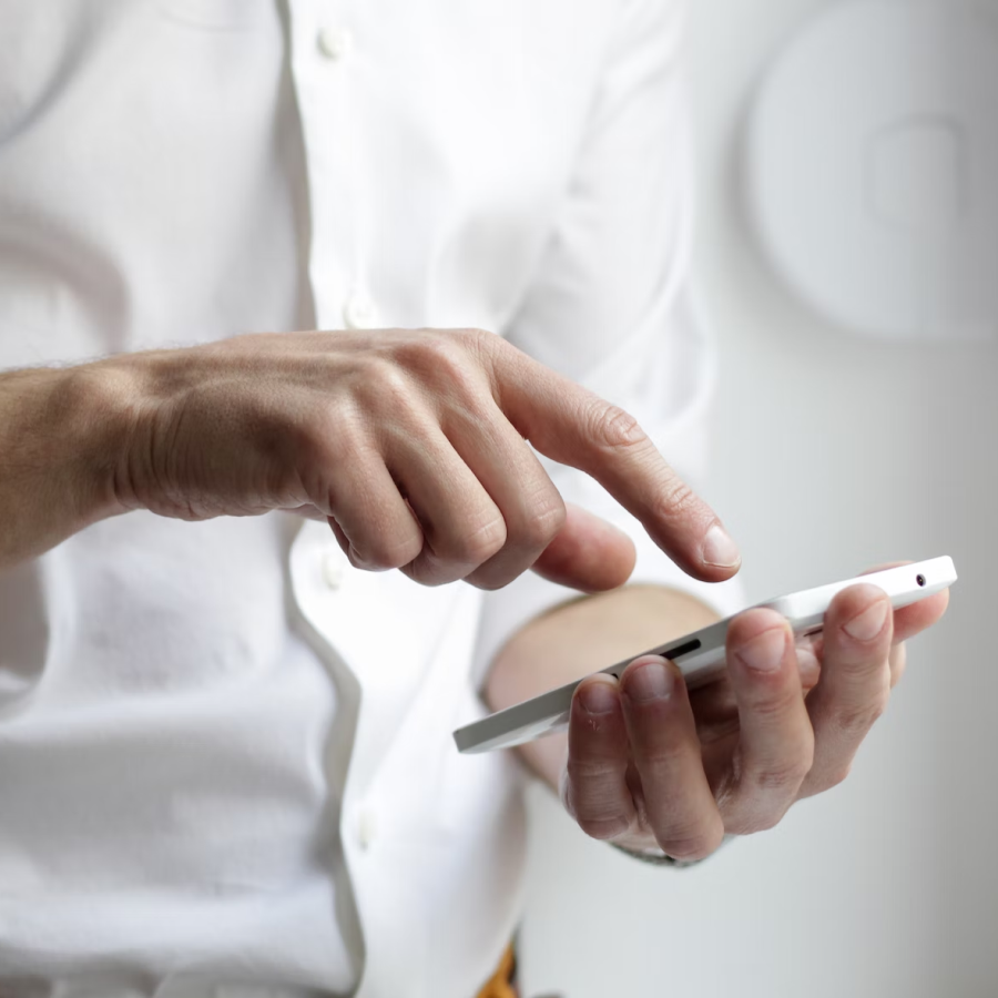 Modern real estate keys handover