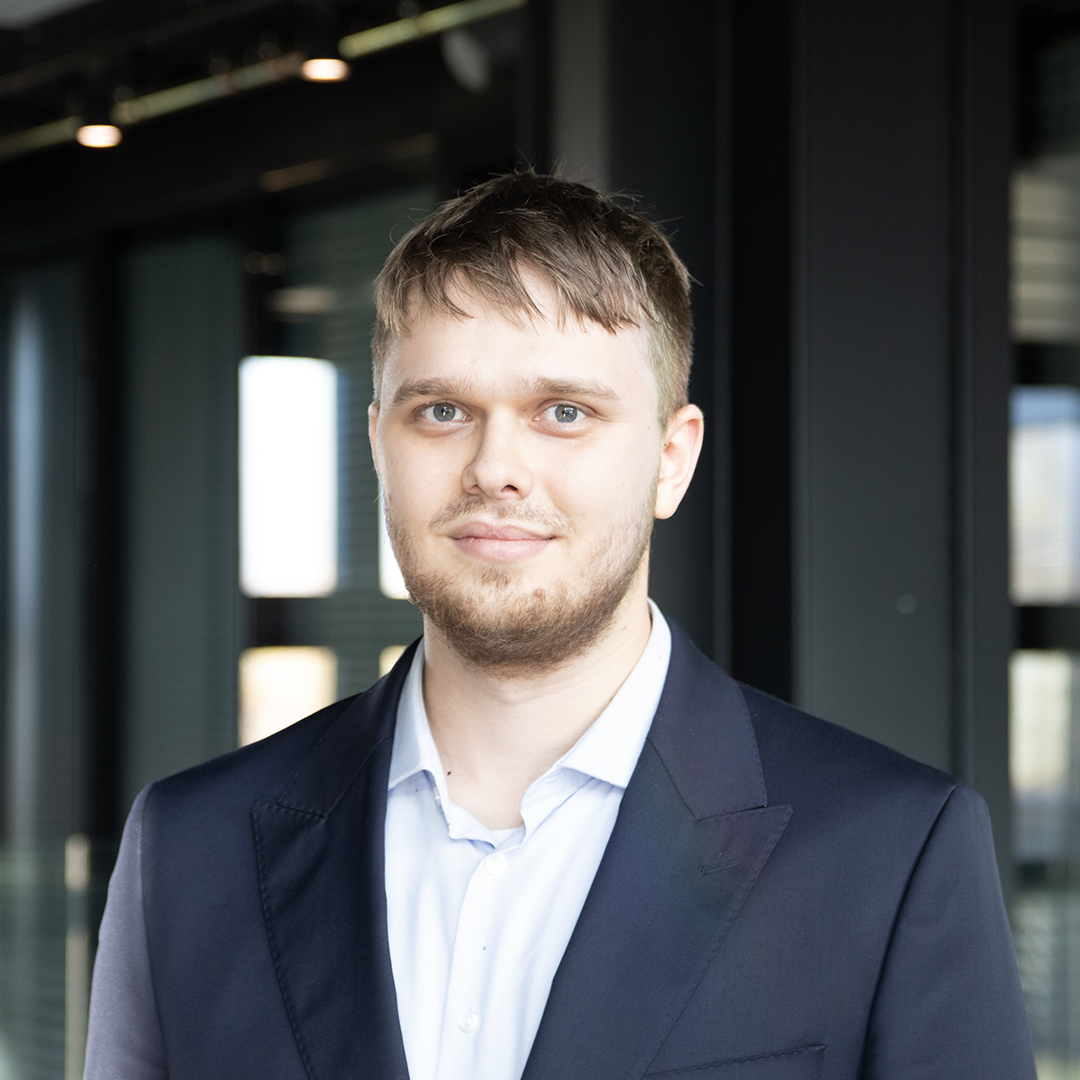 https://a.storyblok.com/f/209968/1080x1080/4d27ccf6c2/mateusz-sroka.png