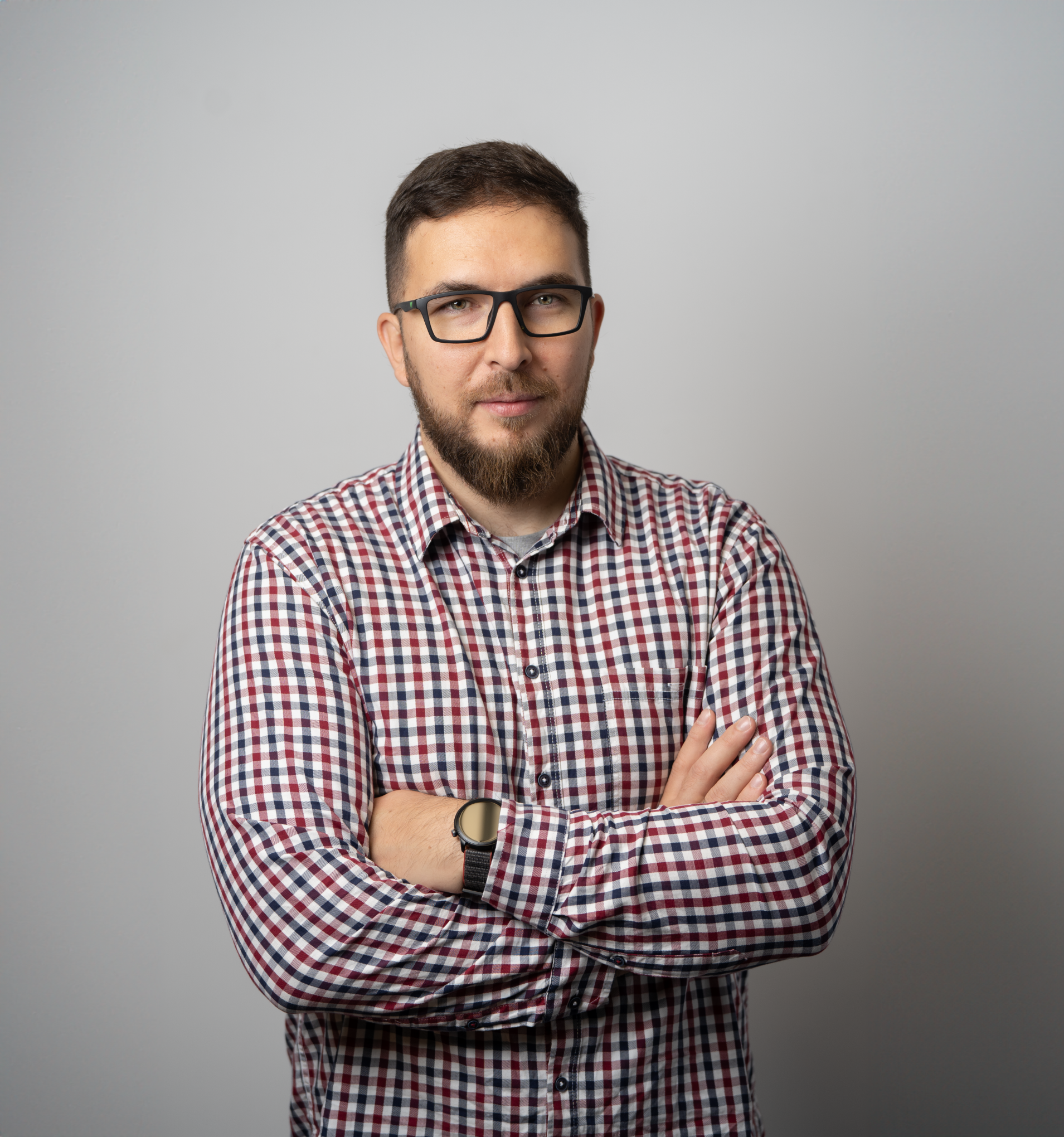 https://a.storyblok.com/f/209968/1909x2040/3fb0945a9e/radoslaw_putkiewicz.png