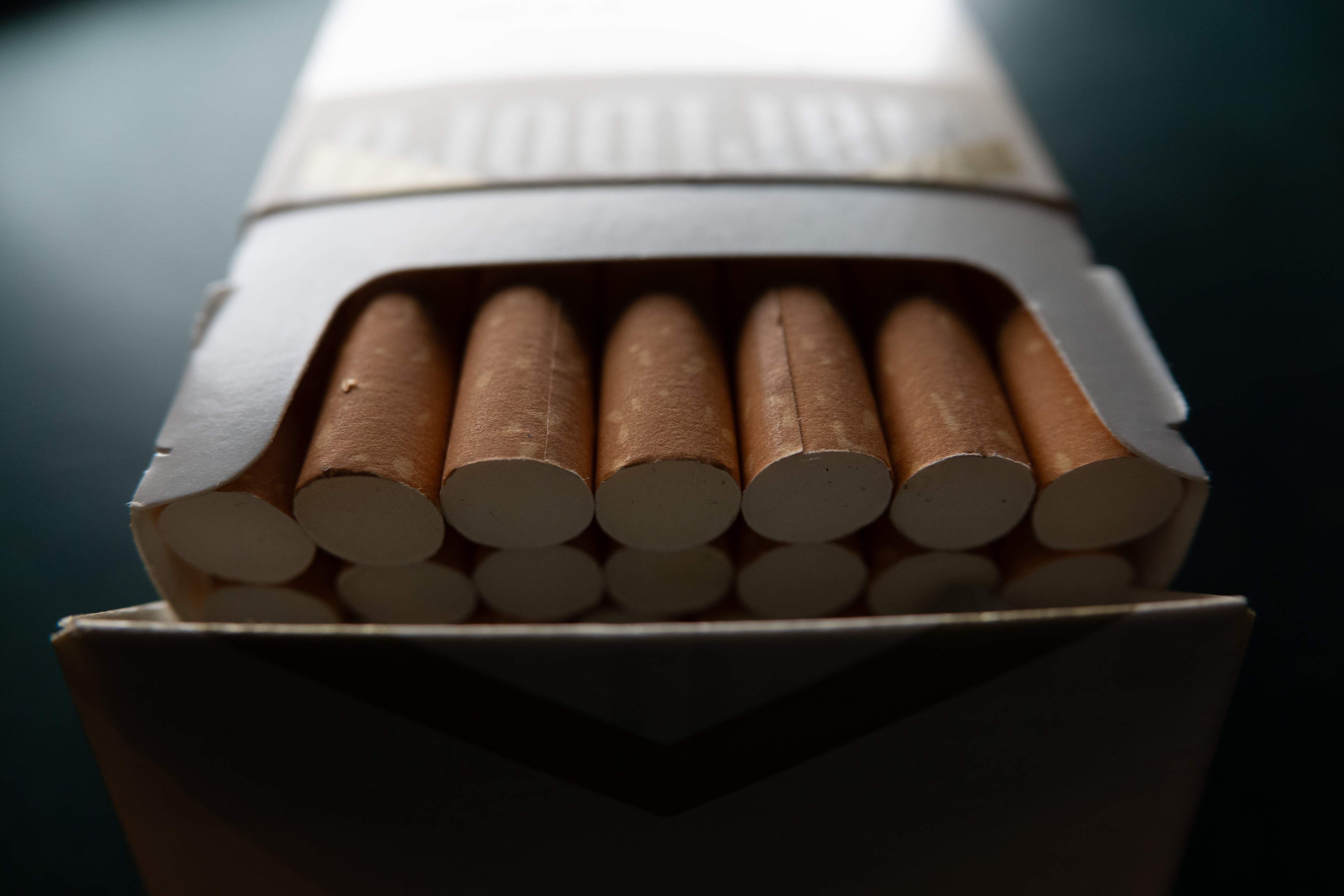 side effects from tobacco Reported side effects after use of tobacco cigarettes (n = 14),
