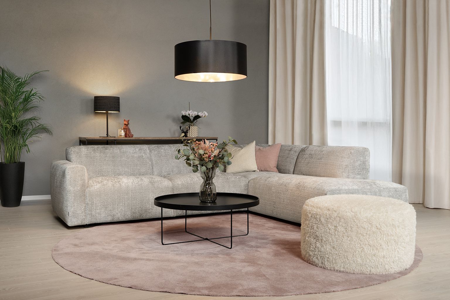 Bellus-Olos_OpenEnd_Urban3481_side_interior_web