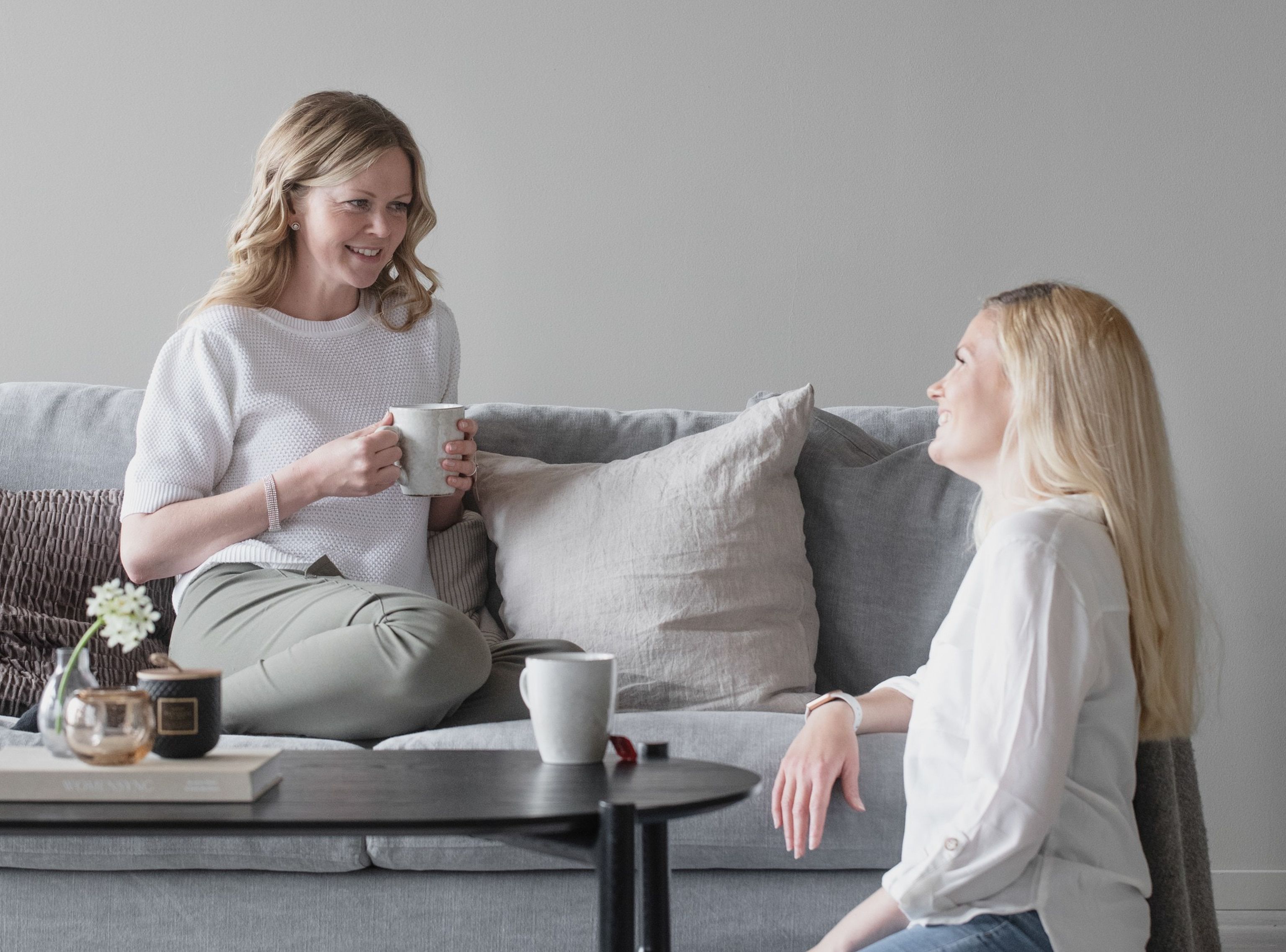 syksyn tullen vietetään aikaa sisällä