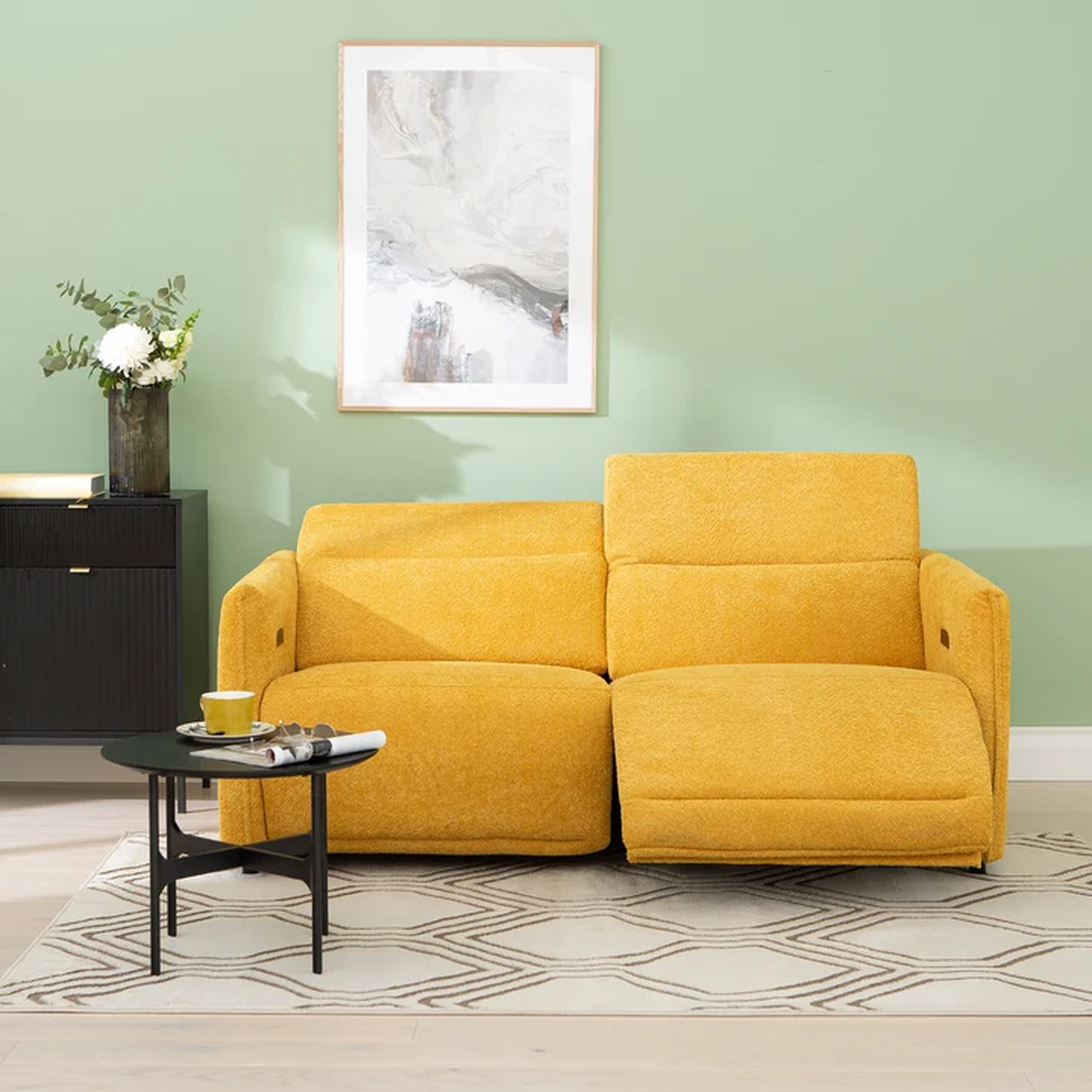 Recliner- ja mekanismisohvien tarjoukset