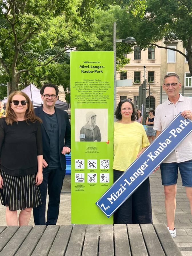 Die offizielle Eröffnung des Mizzi-Langer-Kauba-Parks in 1070 Wien.