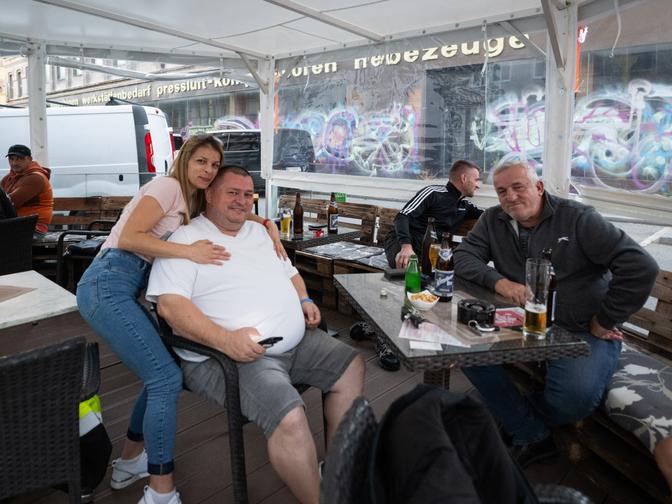 Menschen in Favoriten.