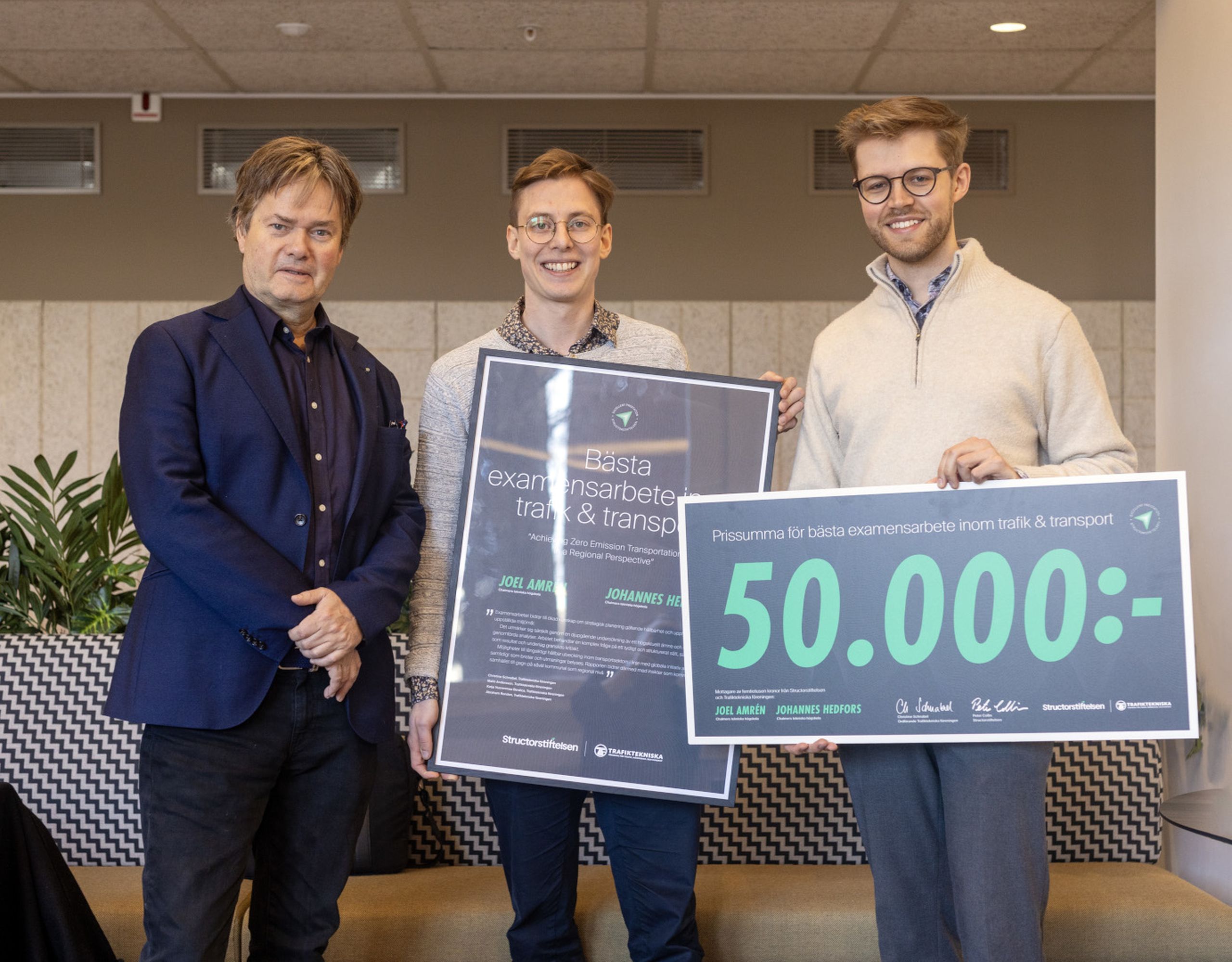 Pristagare bästa examensarbete inom trafik & transport 2024.