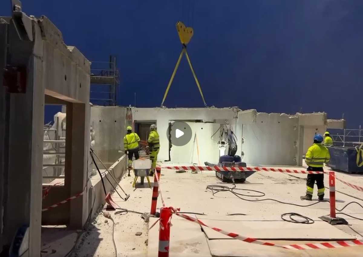 Nedtagning af Højhuset på Kløvervej i Kolding