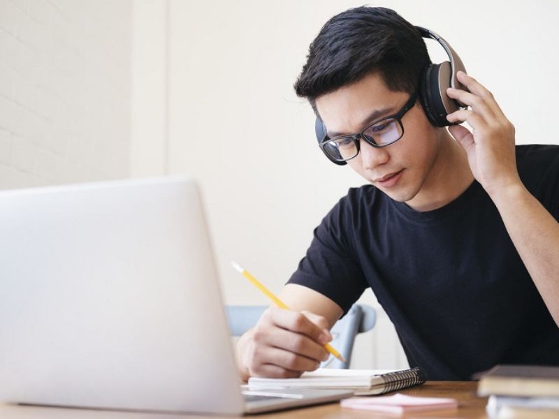 Có phương pháp luyện thi PTE Listening hiệu quả sẽ giúp bạn đạt điểm cao 
