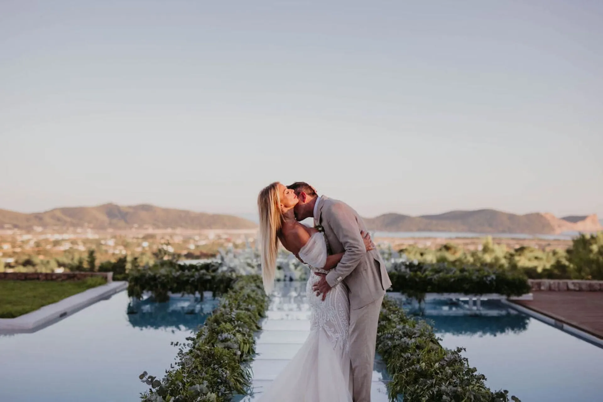 Luxury wedding ceremony in Ibiza