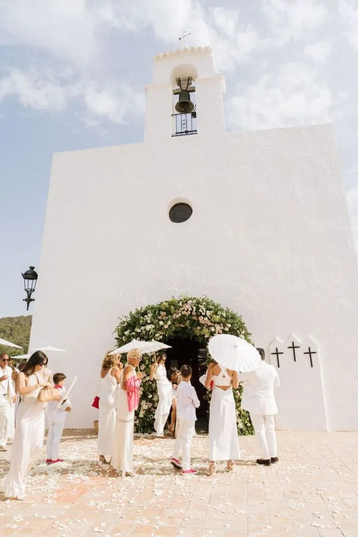 The church wedding organized by Bliss Ibiza Wedding planner for a luxury wedding