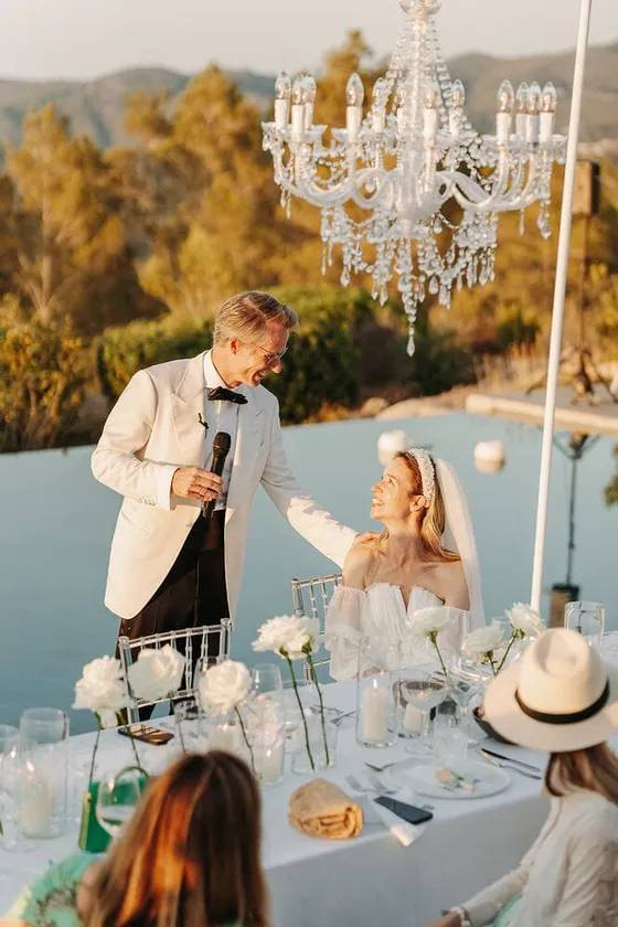 Villa as a perfect venue for a micro wedding