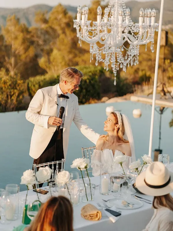 Villa as a perfect venue for a micro wedding