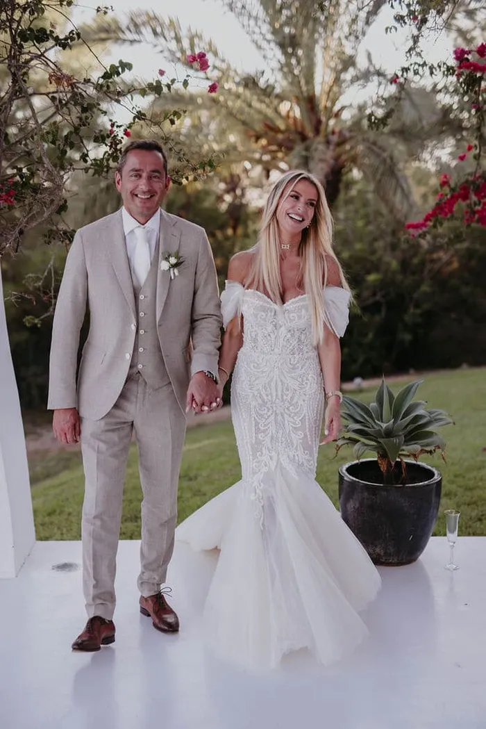 Laetitia and Sylvian luxury villa wedding — wedding preparations, Ibiza