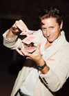 magician for your wedding in ibiza showing tricks